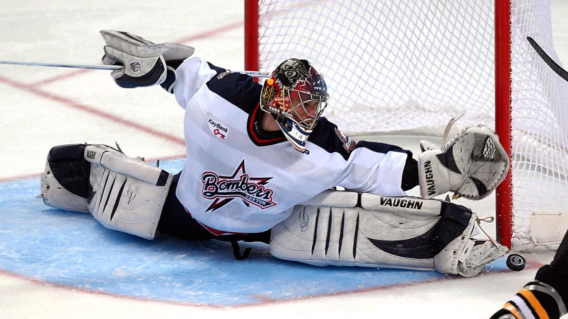 开云体育官方网站登陆-《PUBG Mobile》全球粉丝节盛大开启,经典内容重温,绝地求生粉墨联名